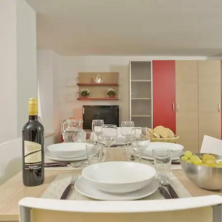 Otello Halldis Apartment * Verona